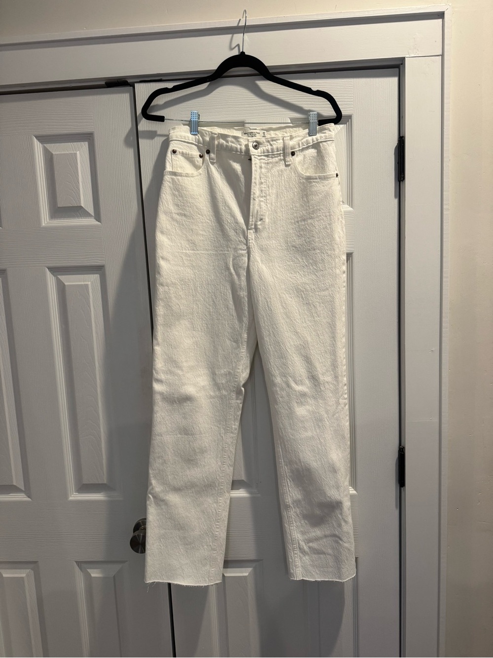 Abercrombie & Fitch White Straight-Leg Jeans